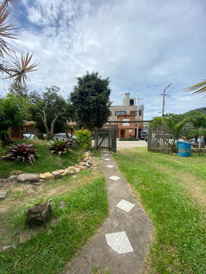 Chales Solana Localizados 50 Metros Do Mar Garopaba Eksteriør billede